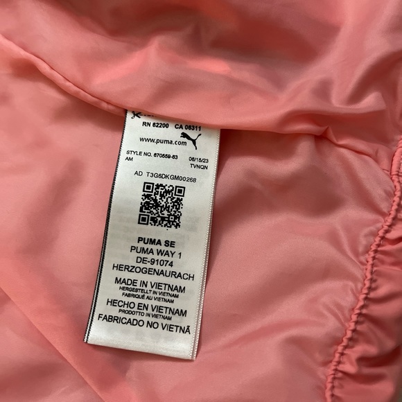 NWT - Puma Kids’ Puffer Jacket - Size 6 / 5-6Y - Picture 6 of 7